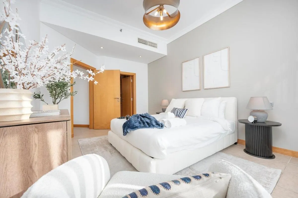3-Bed Apartment Sleeps 7 In Palm Jumeirah Ντουμπάι 0*,  Ηνωμένα Αραβικά Εμιράτα